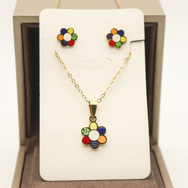 Fashion Stainless steel Jewelry Cartoon Sunflowers Necklace and Earrings