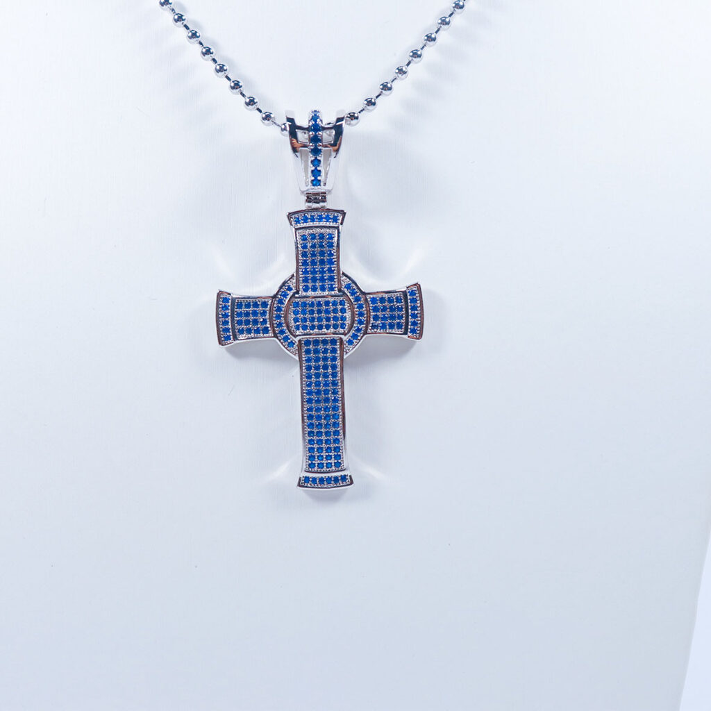 Fashion Jewelry Cross Pendant Unisex Necklace