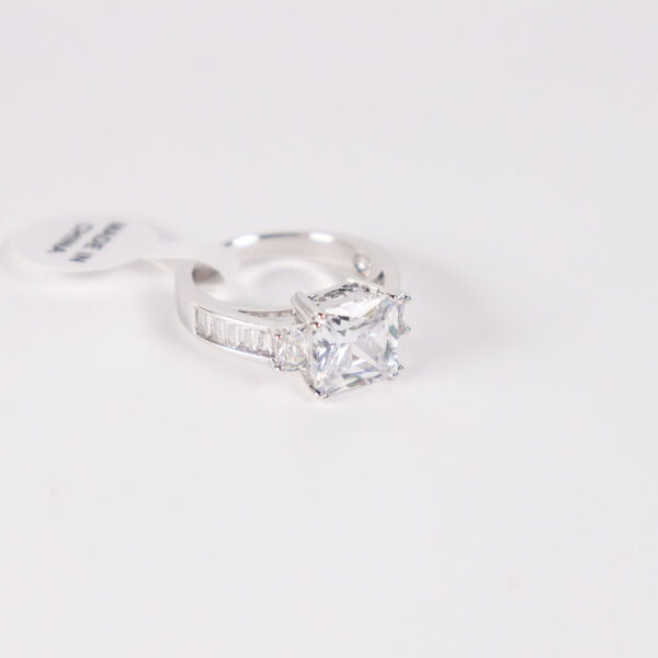 Fashion Jewelry Sterling Silver Gemstones Ring