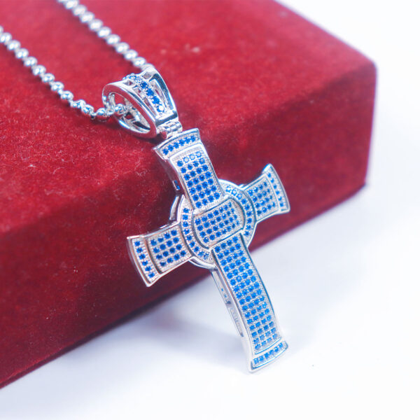 Fashion Jewelry Cross Pendant Unisex Necklace
